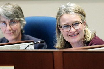 Councillor Kathryn Morse and Councillor Patty Cuttell attending a standing committee